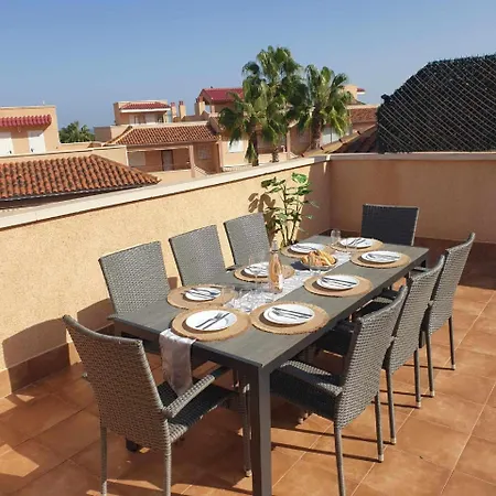 Preciosa Casa Con Piscina Y Terraza R53 By Novadesta